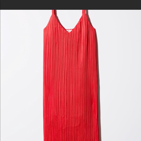 Little Moon Aritzia Pleated Raphia dress XS - Picture 7 of 8